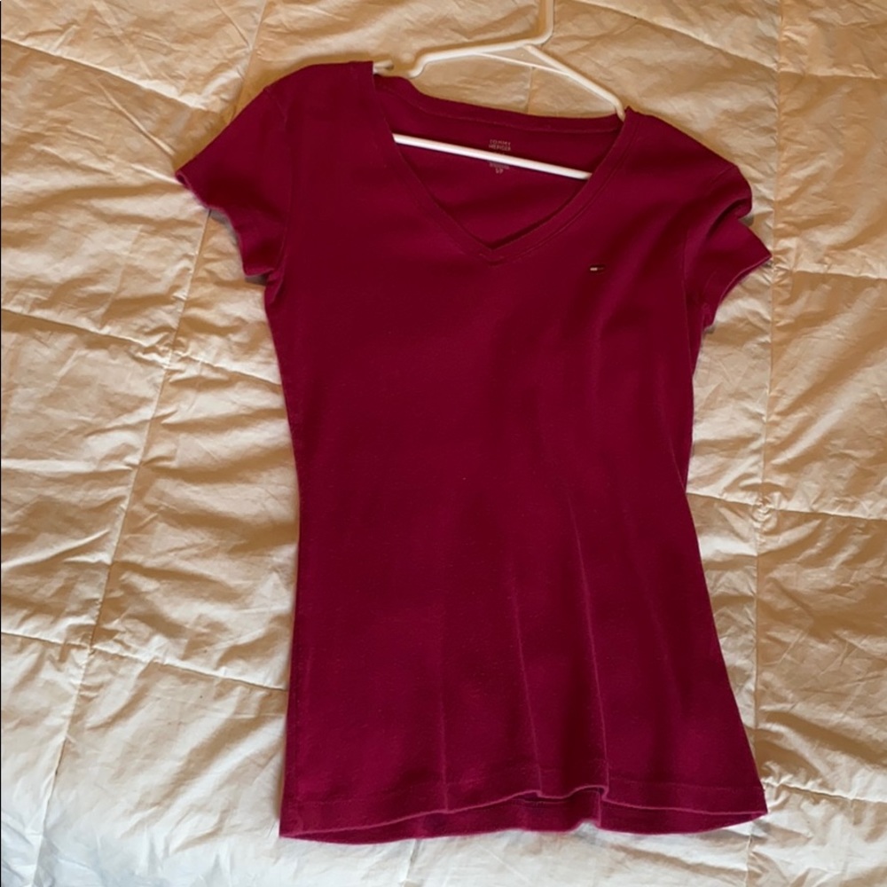 Size small Tommy Hilfiger vintage v neck top